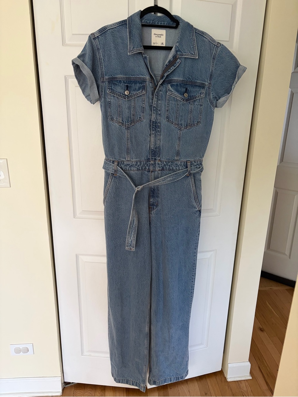Abercrombie & Fitch Light Wash Denim Jumpsuit - Picture 3 of 4